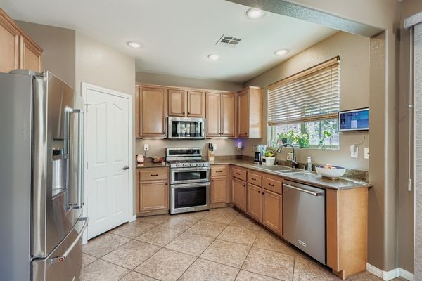 Elfyer - Las Vegas, NV House - For Sale