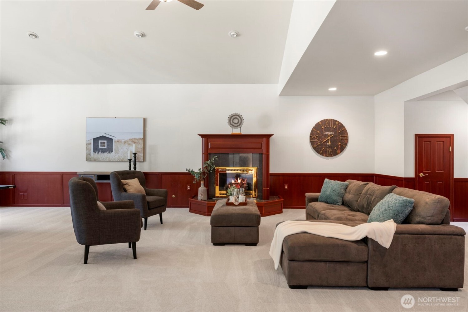 Elfyer - Everett, WA House - For Sale