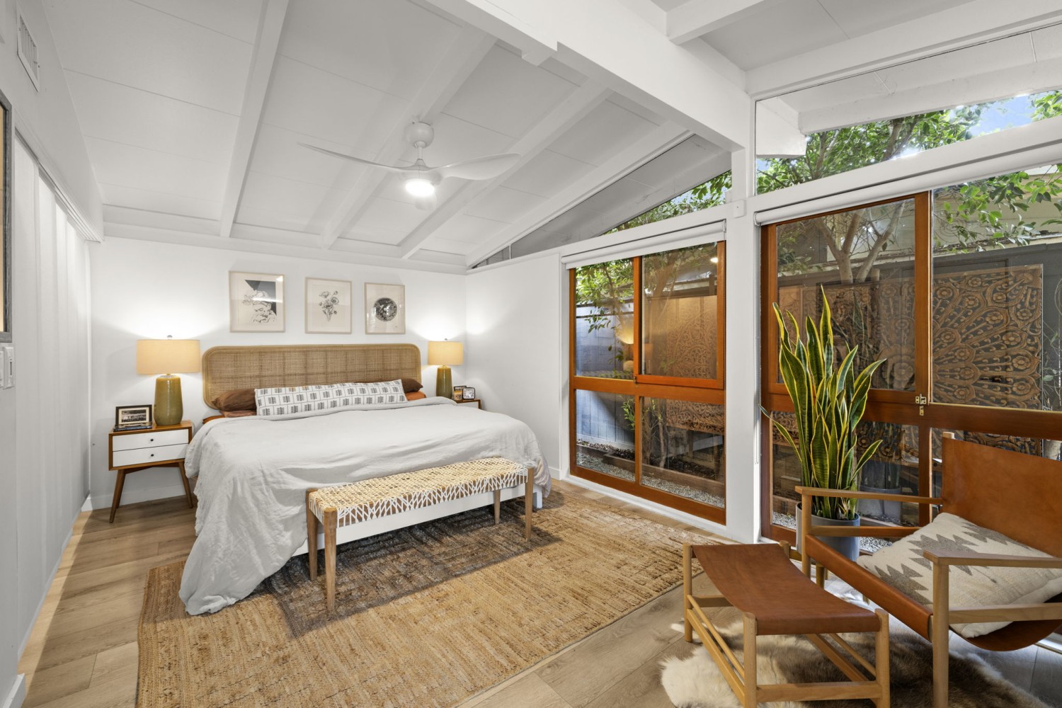 Elfyer - Long Beach, CA House - For Sale