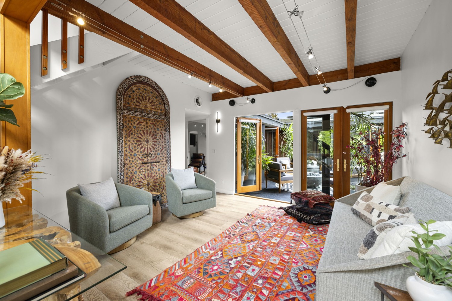 Elfyer - Long Beach, CA House - For Sale