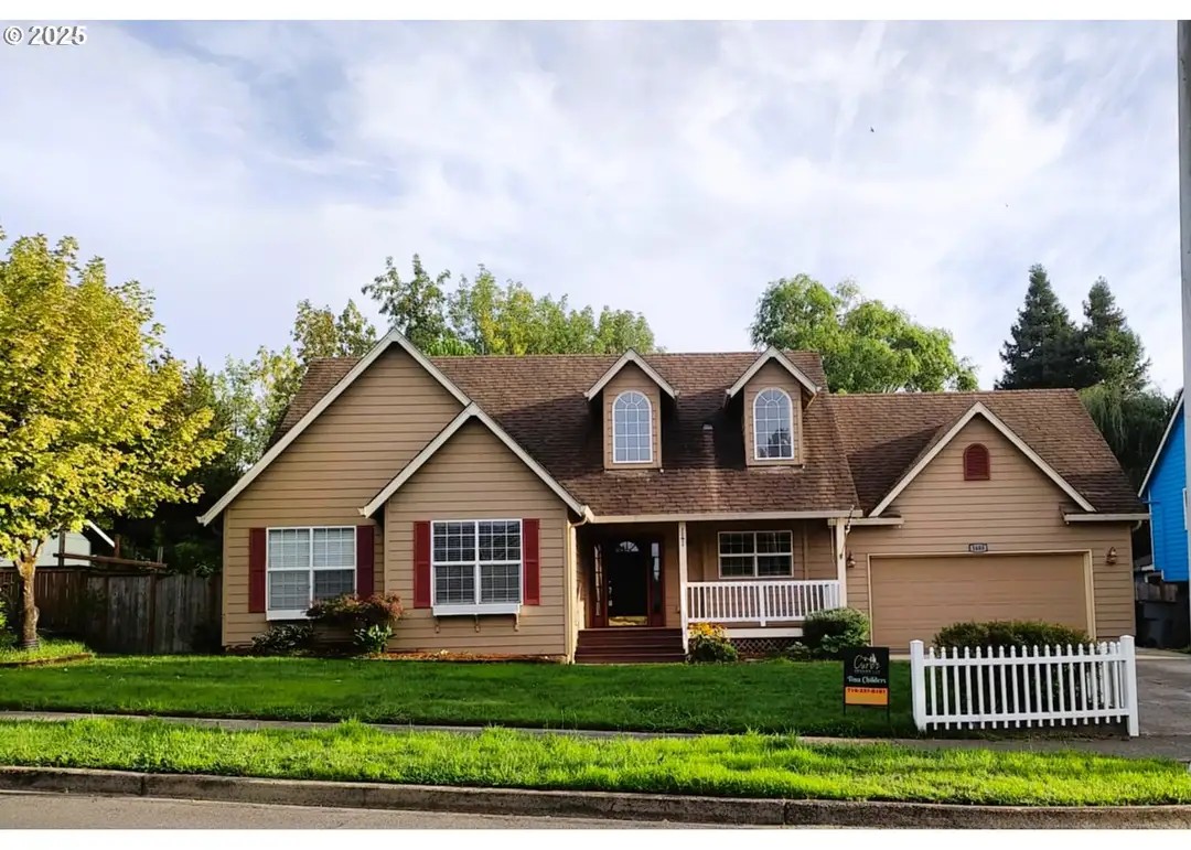 Elfyer - McMinnville, OR House - For Sale