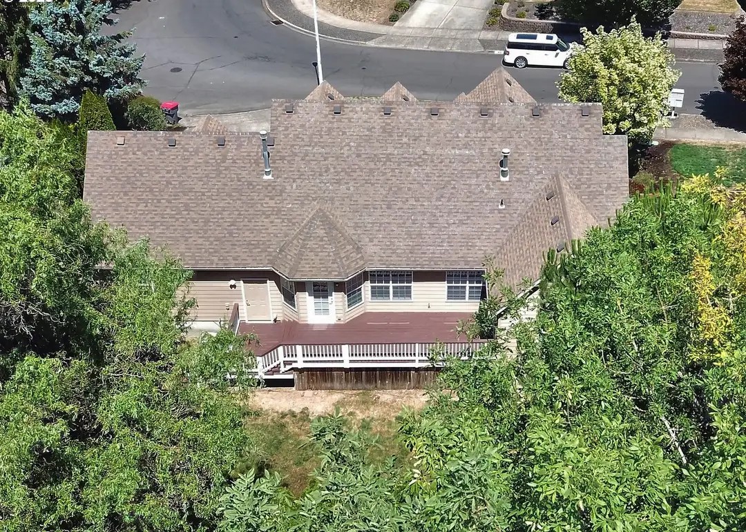 Elfyer - McMinnville, OR House - For Sale