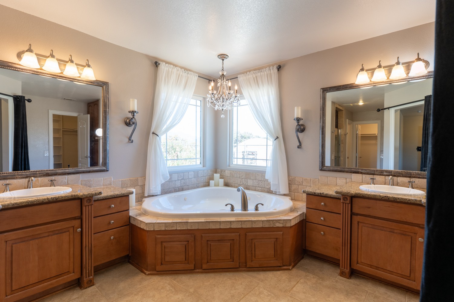 Elfyer - Aguanga, CA House - For Sale