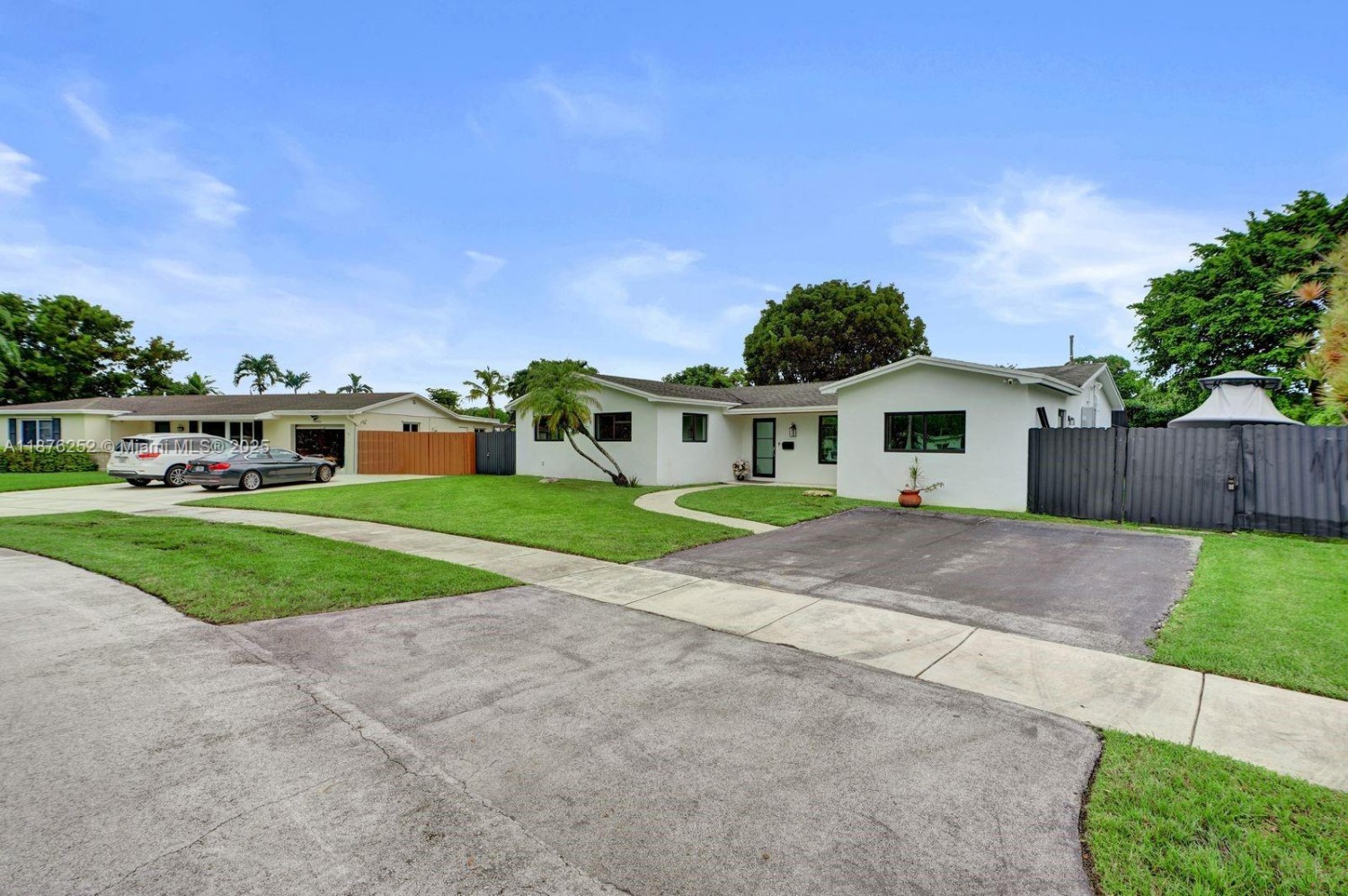 Elfyer - Miami, FL House - For Sale