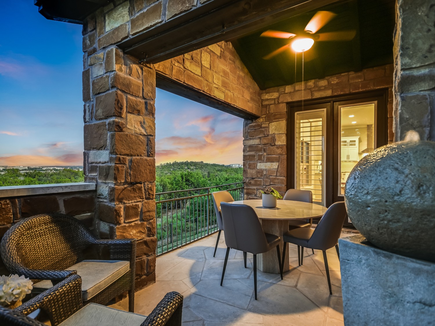 Elfyer - Austin, TX House - For Sale