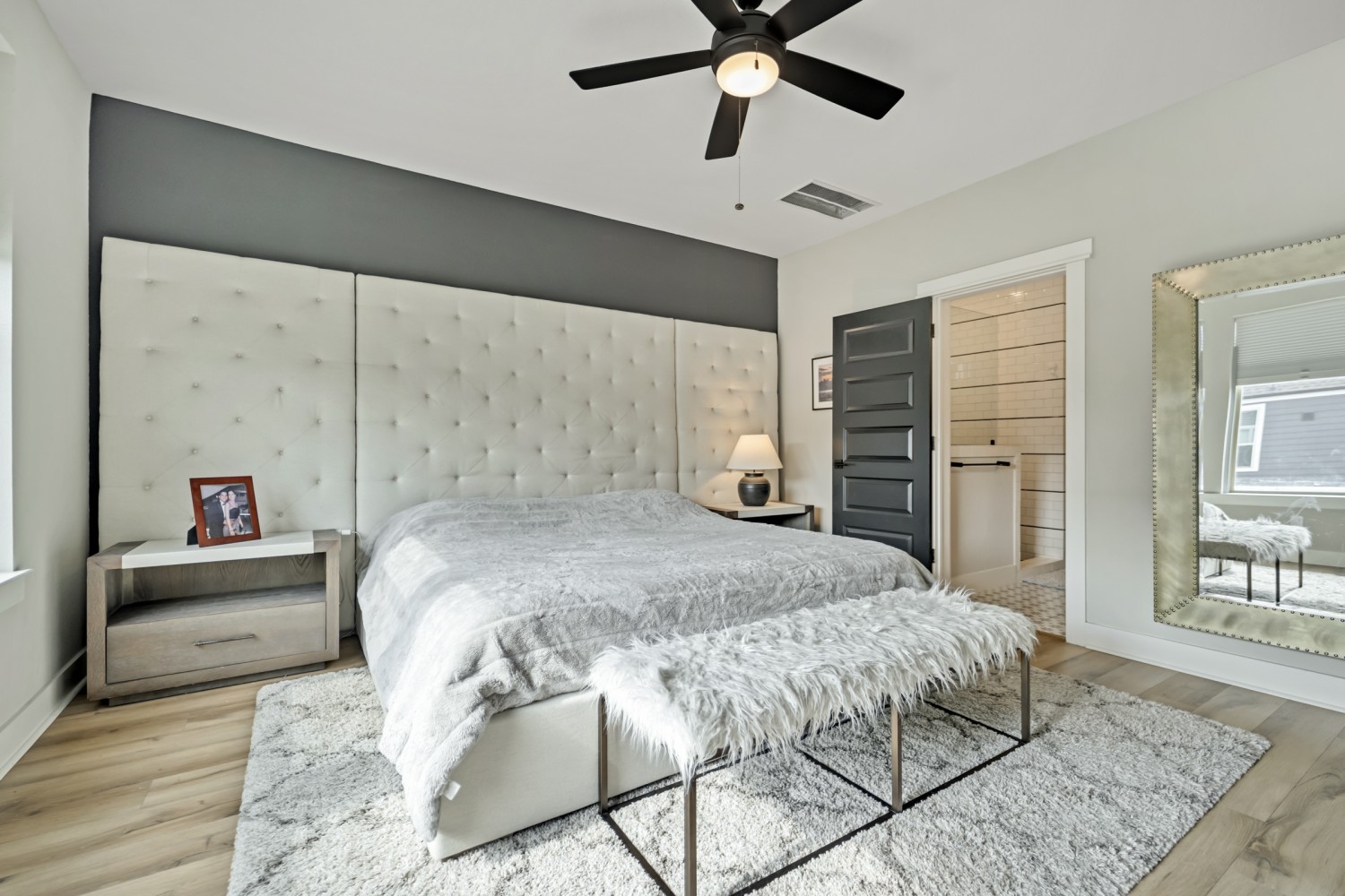 Elfyer - Houston, TX House - For Sale