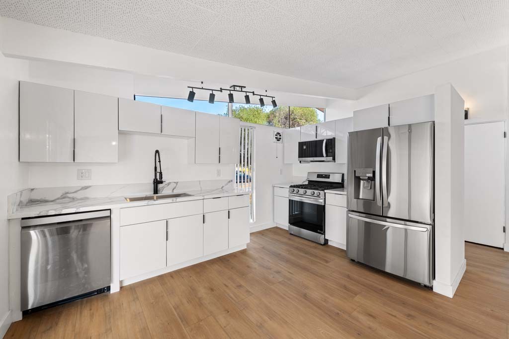 Elfyer - Palm Springs, CA House - For Sale