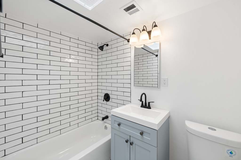 Elfyer - Palm Springs, CA House - For Sale