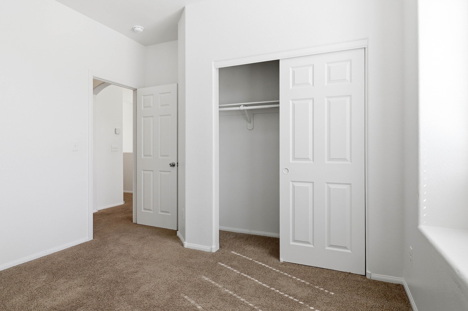 Elfyer - Las Vegas, NV House - For Sale