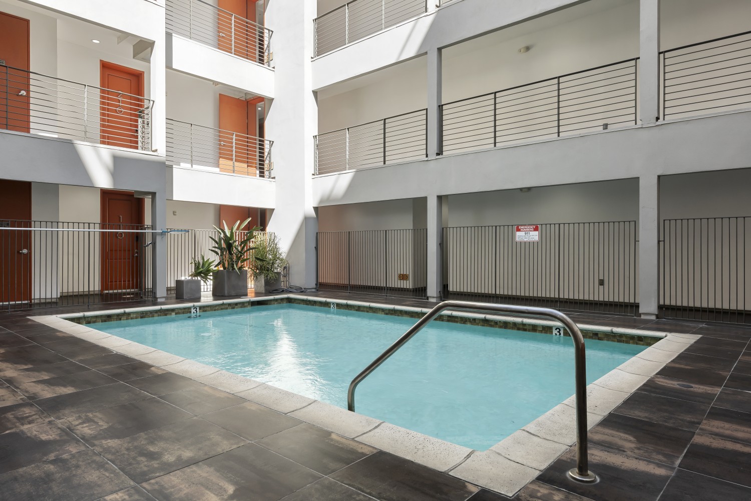 Elfyer - North Hollywood, CA House - For Sale