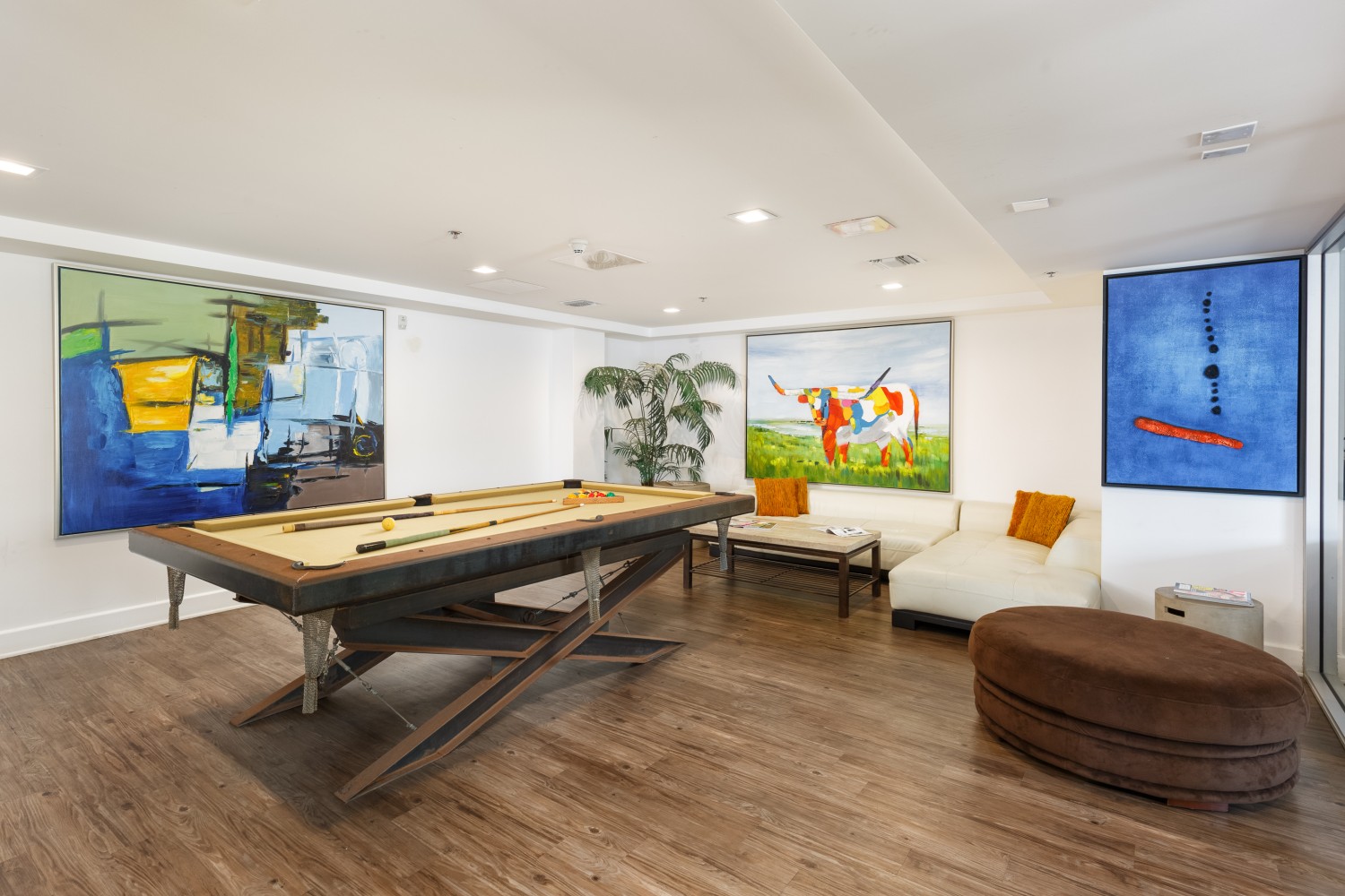 Elfyer - North Hollywood, CA House - For Sale