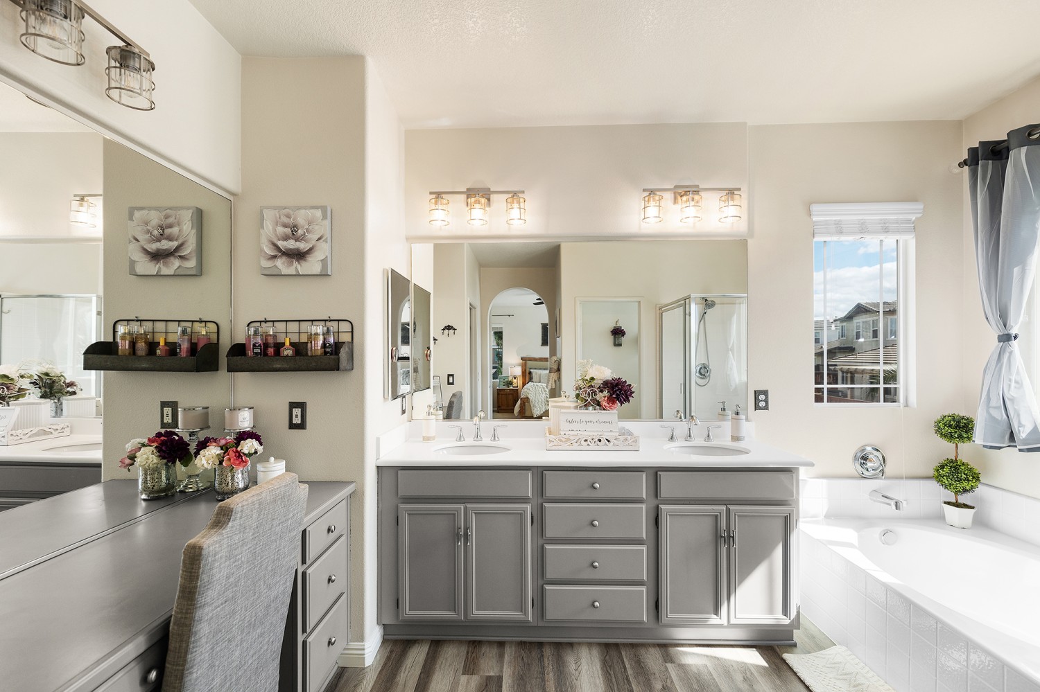 Elfyer - Hemet, CA House - For Sale