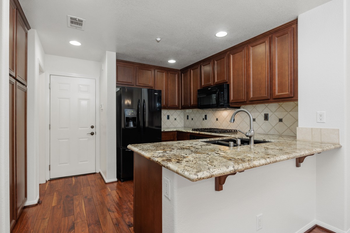 Elfyer - San Diego, CA House - For Sale