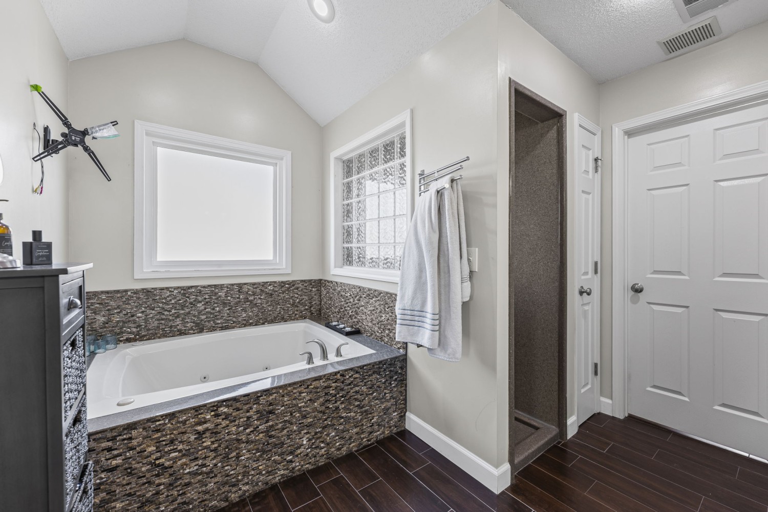 Elfyer - Olathe, KS House - For Sale