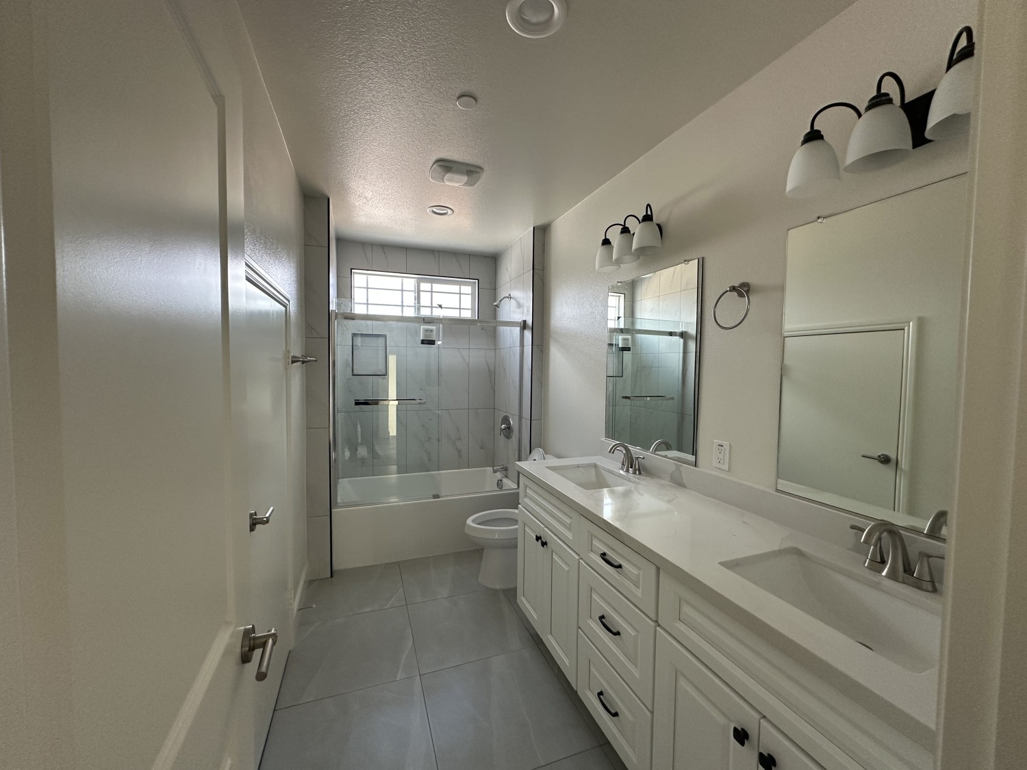 Elfyer - Riverside, CA House - For Sale