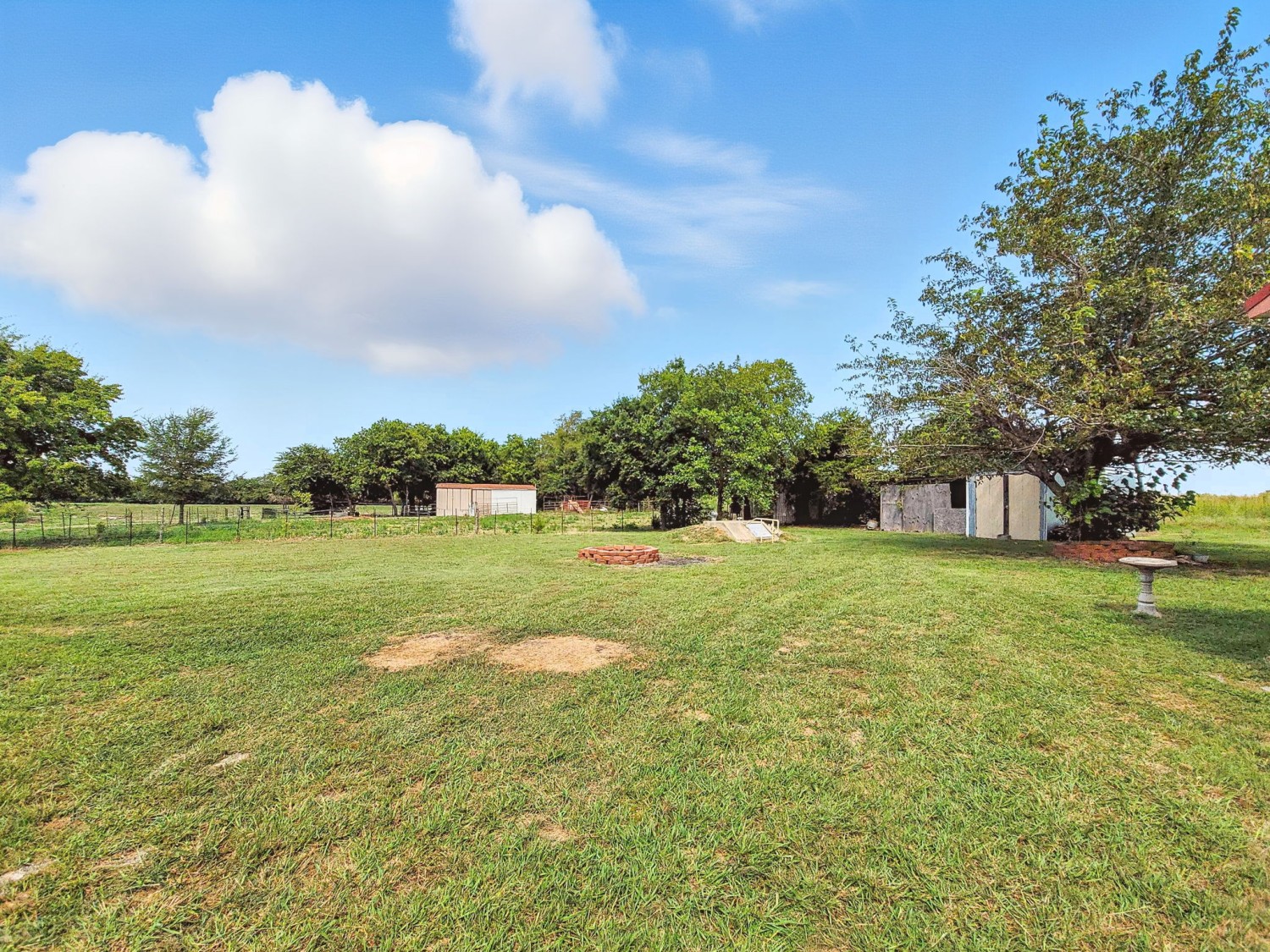 Elfyer - Farmersville, TX House - For Sale