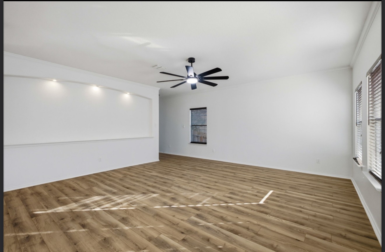 Elfyer - San Antonio, TX House - For Sale