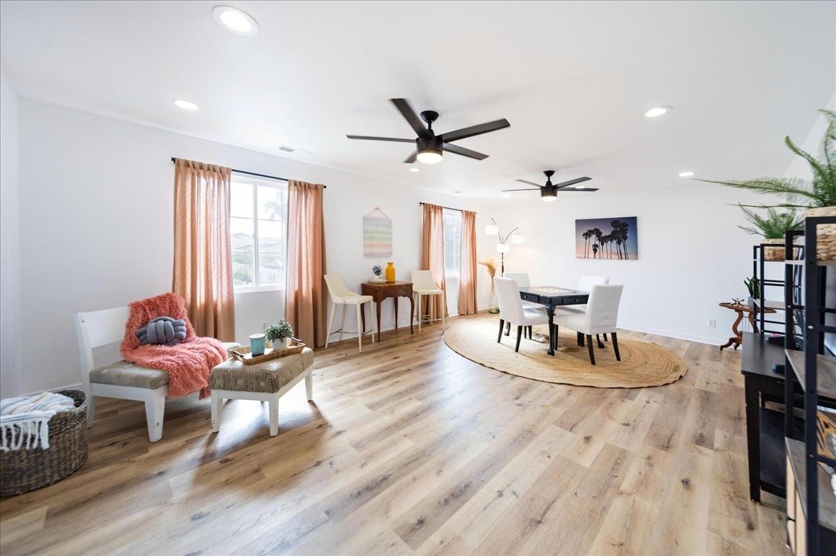 Elfyer - Murrieta, CA House - For Sale