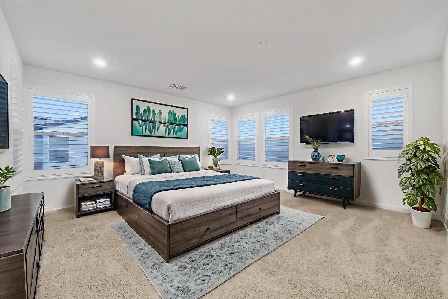 Elfyer - Corona, CA House - For Sale