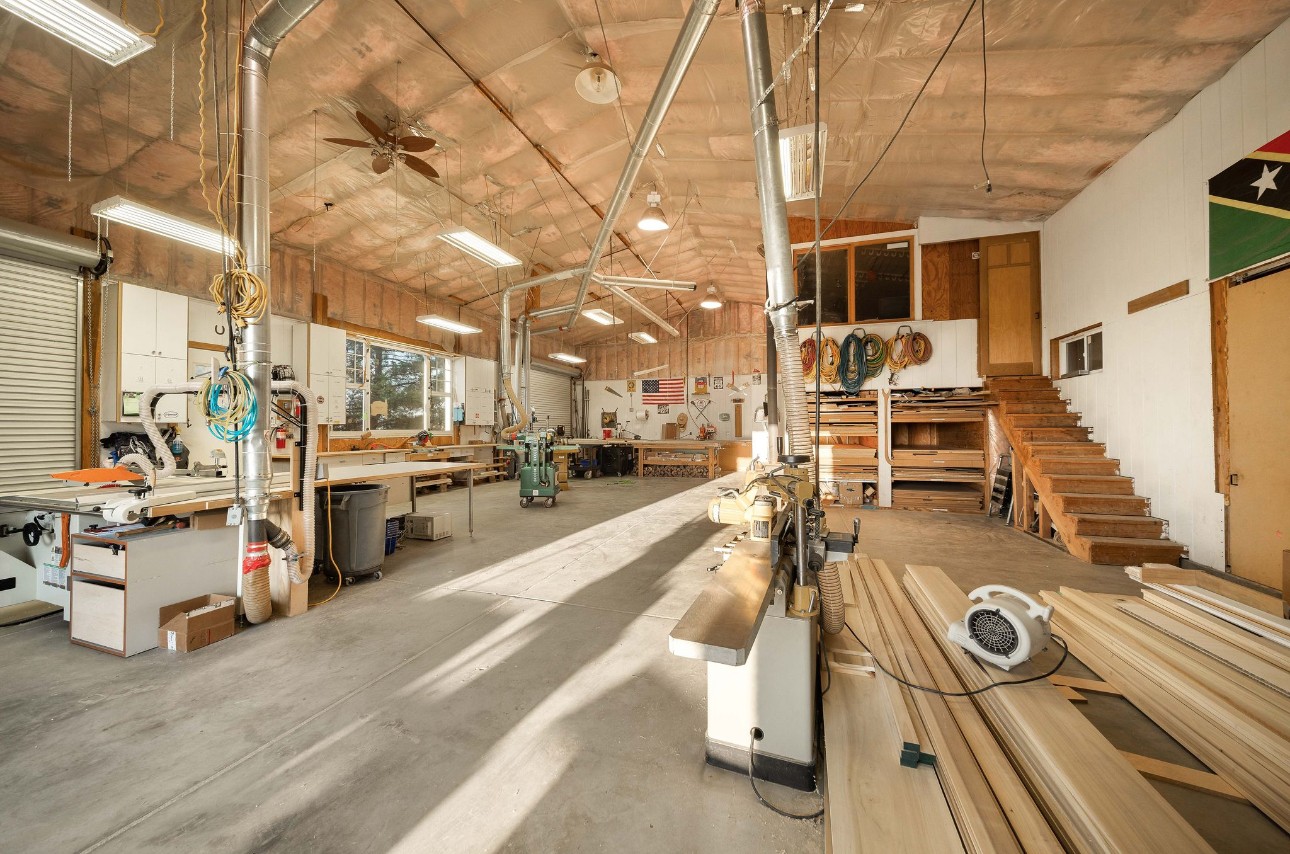 Elfyer - Palmdale, CA House - For Sale