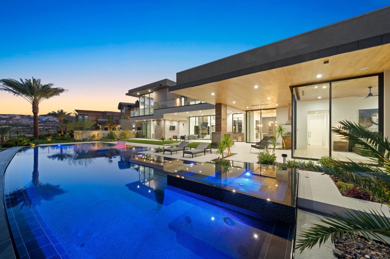 Elfyer - Las Vegas, NV House - For Sale