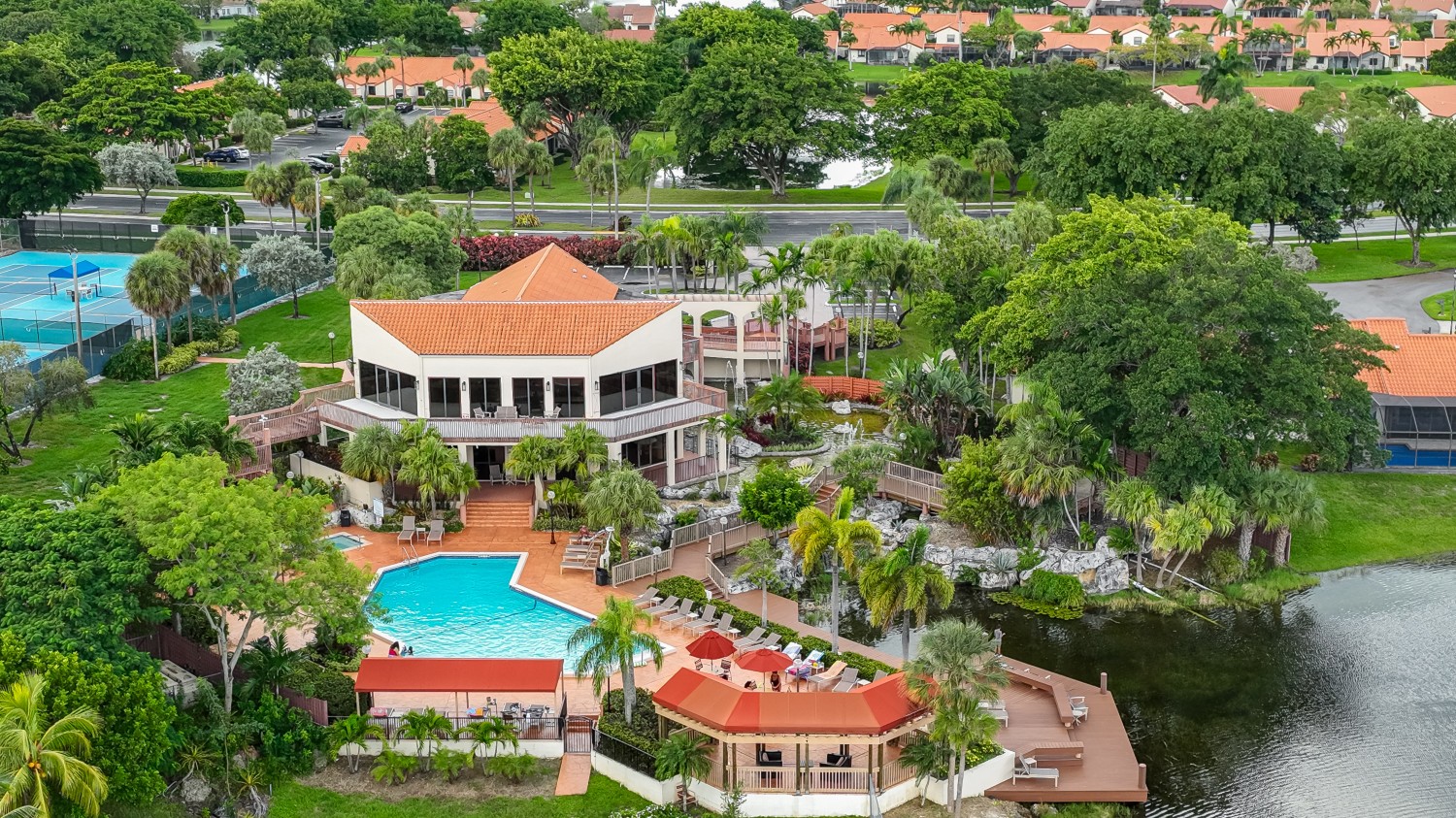 Elfyer - Deerfield Beach, FL House - For Sale