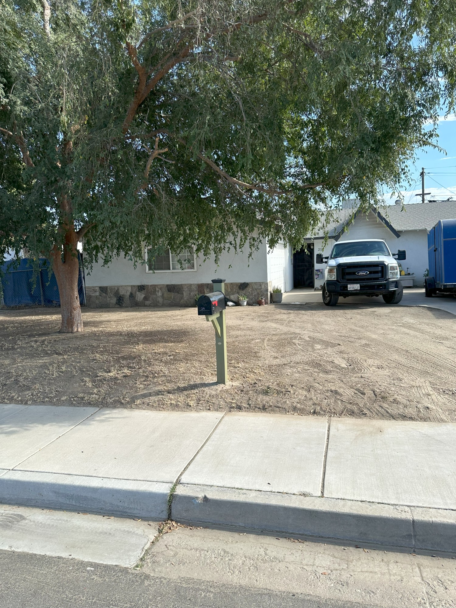 Elfyer - Bakersfield, CA House - For Sale