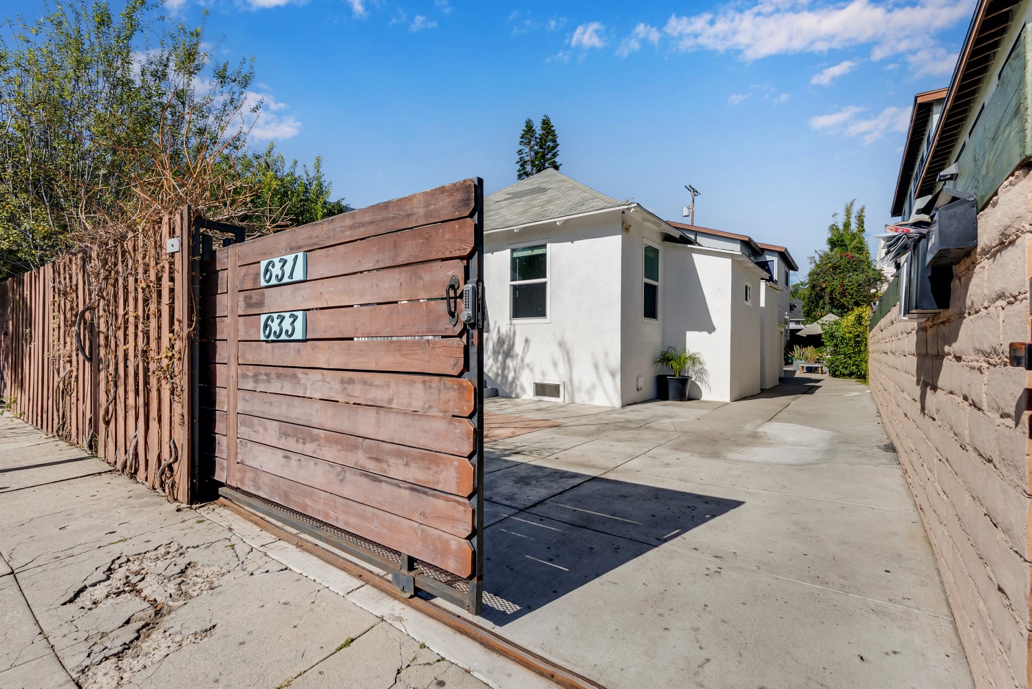 Elfyer - Venice, CA House - For Sale