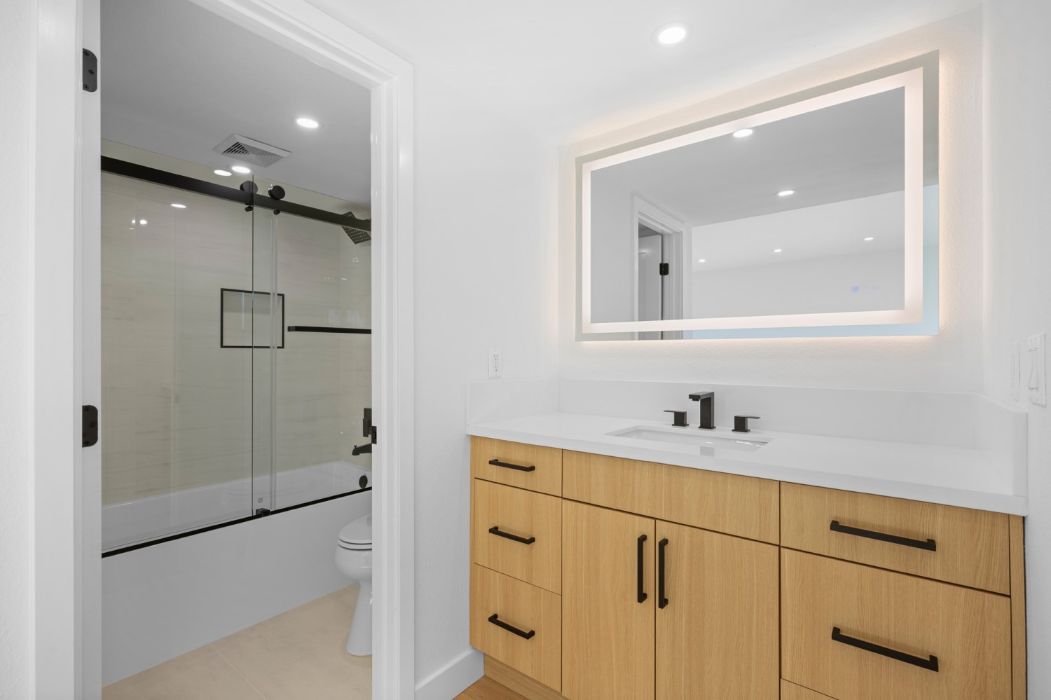 Elfyer - Glendale, CA House - For Sale