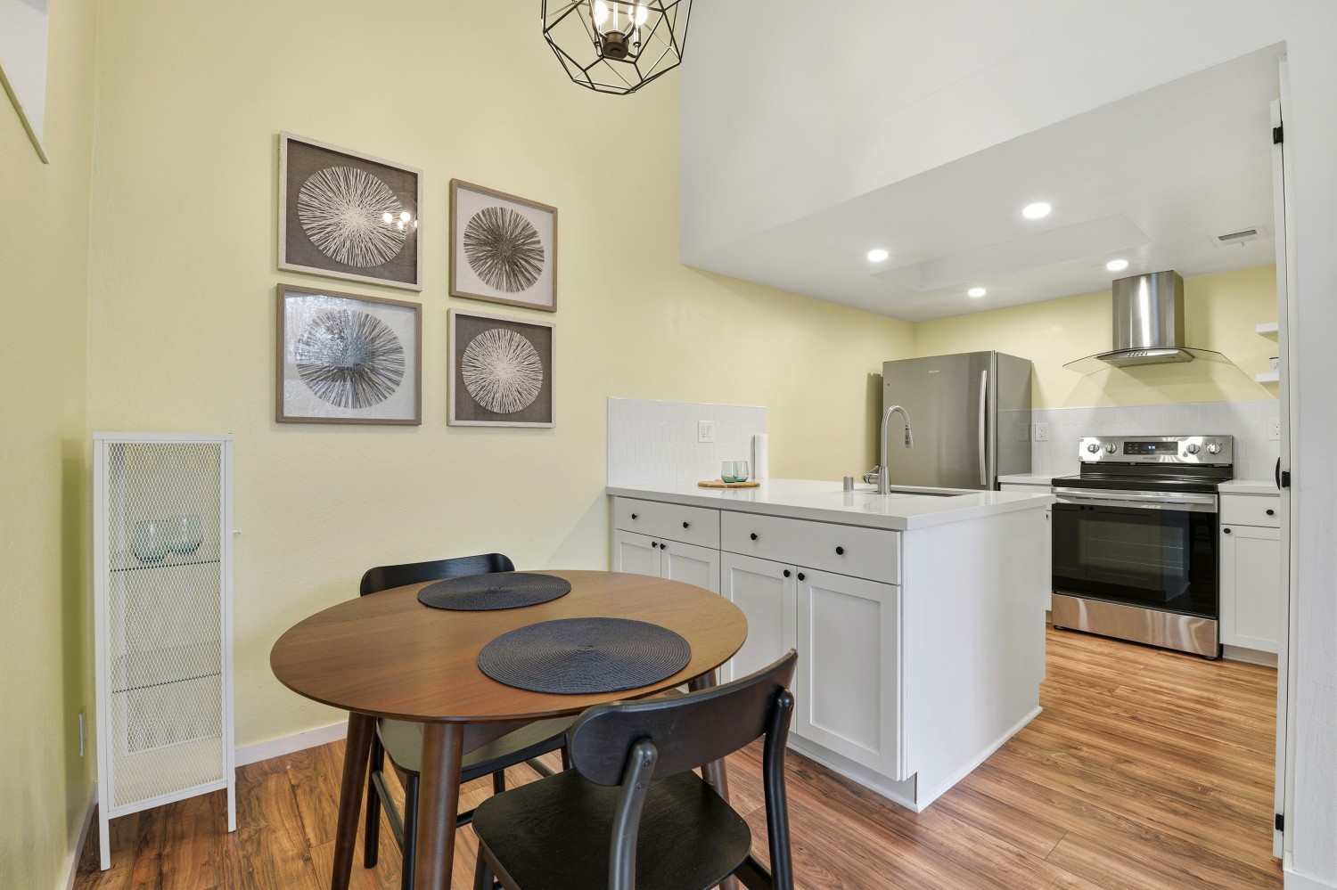 Elfyer - Pleasant Hill, CA House - For Sale