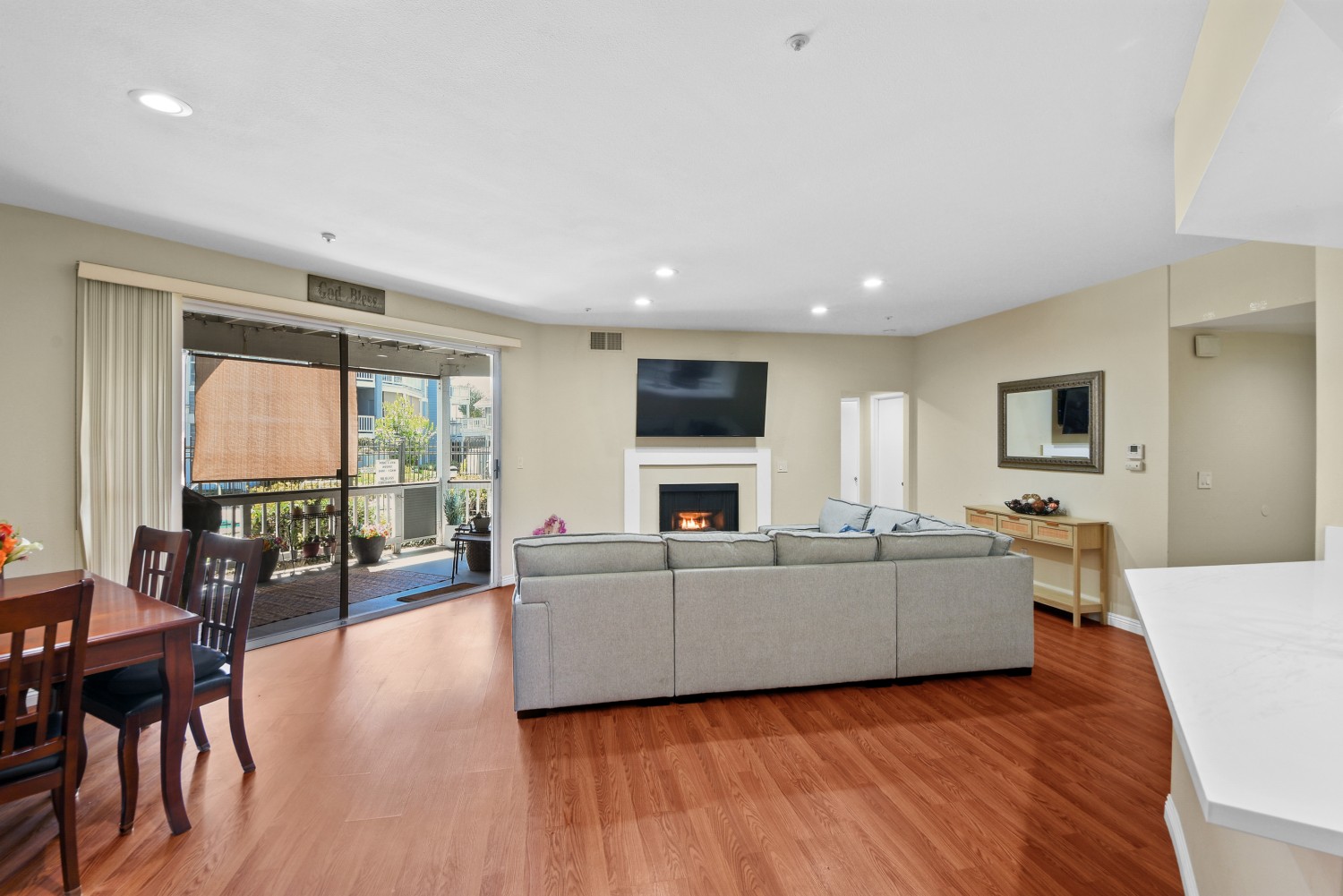 Elfyer - Garden Grove, CA House - For Sale