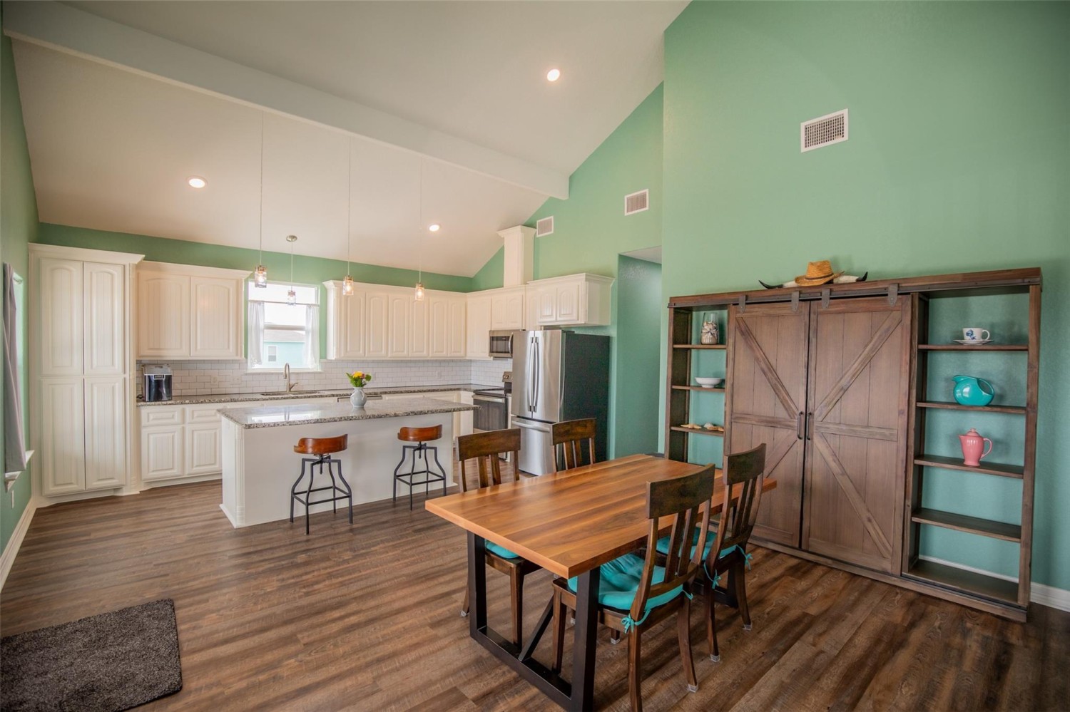 Elfyer - Freeport, TX House - For Sale