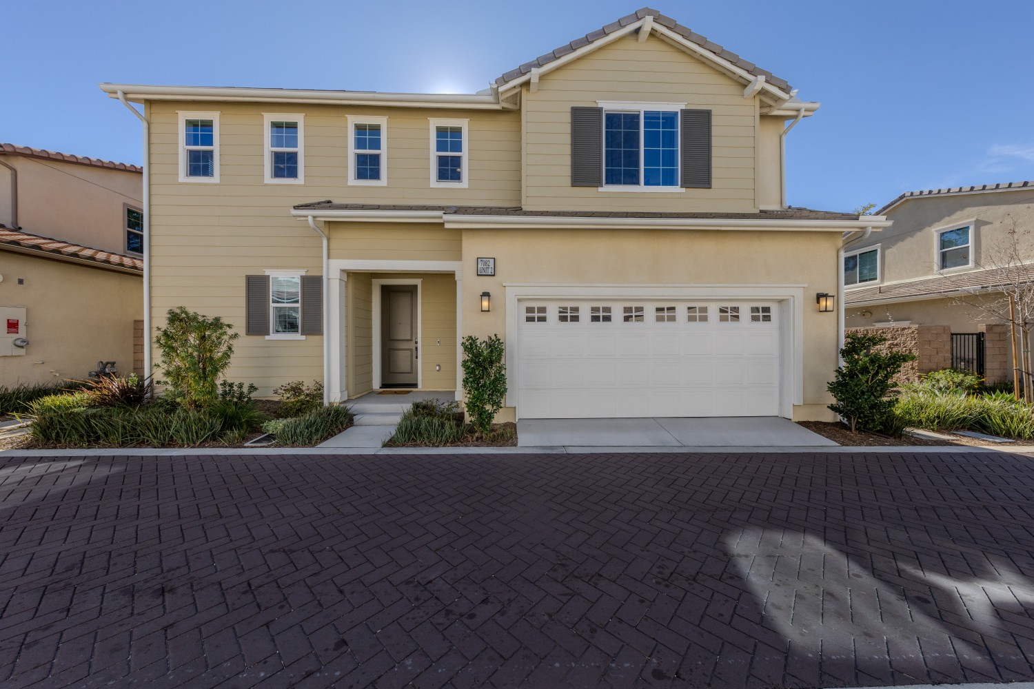 Elfyer - Fontana, CA House - For Sale