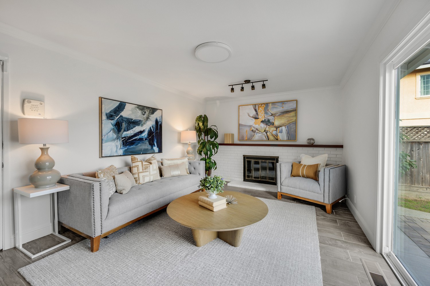 Elfyer - Union City, CA House - For Sale