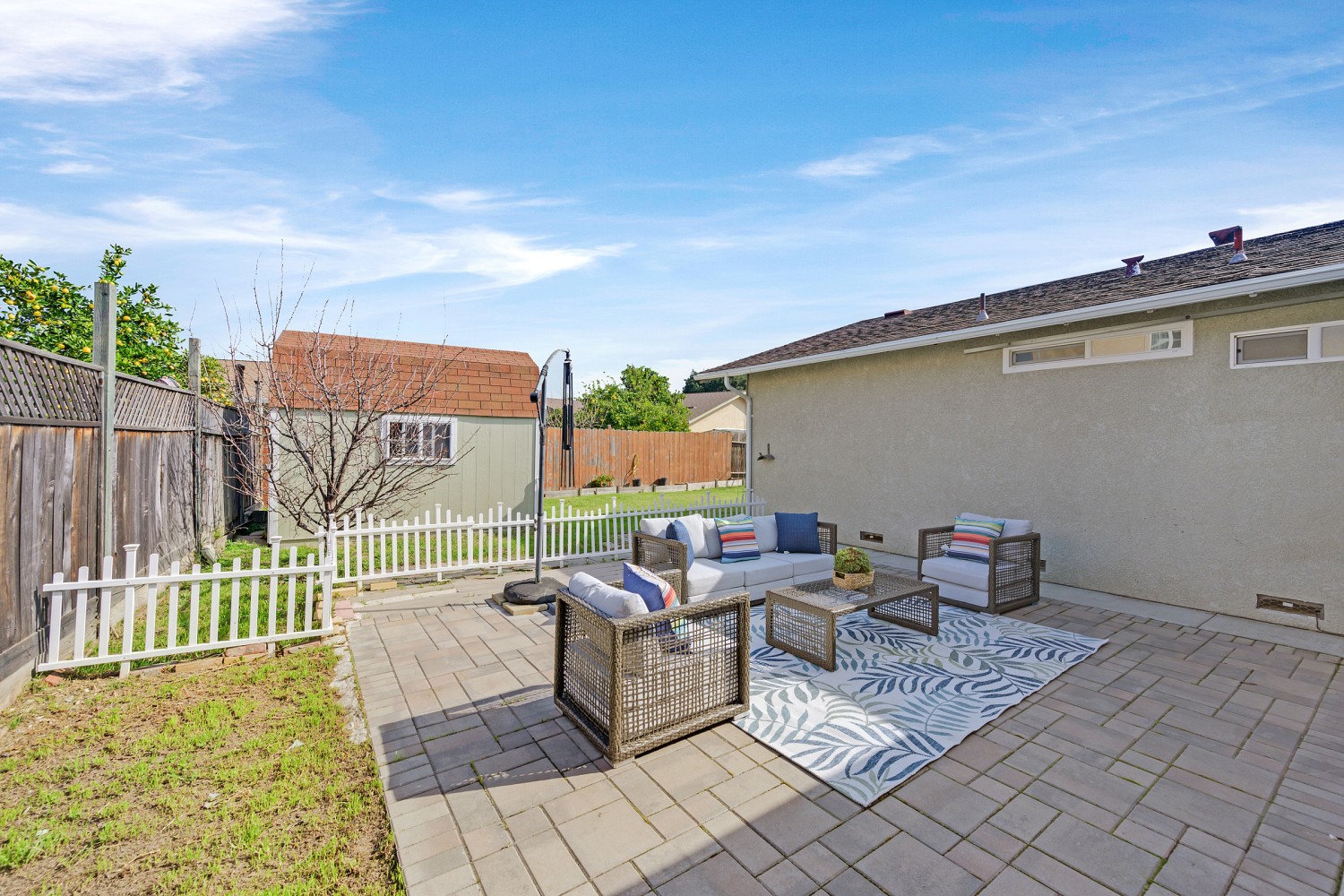 Elfyer - Union City, CA House - For Sale