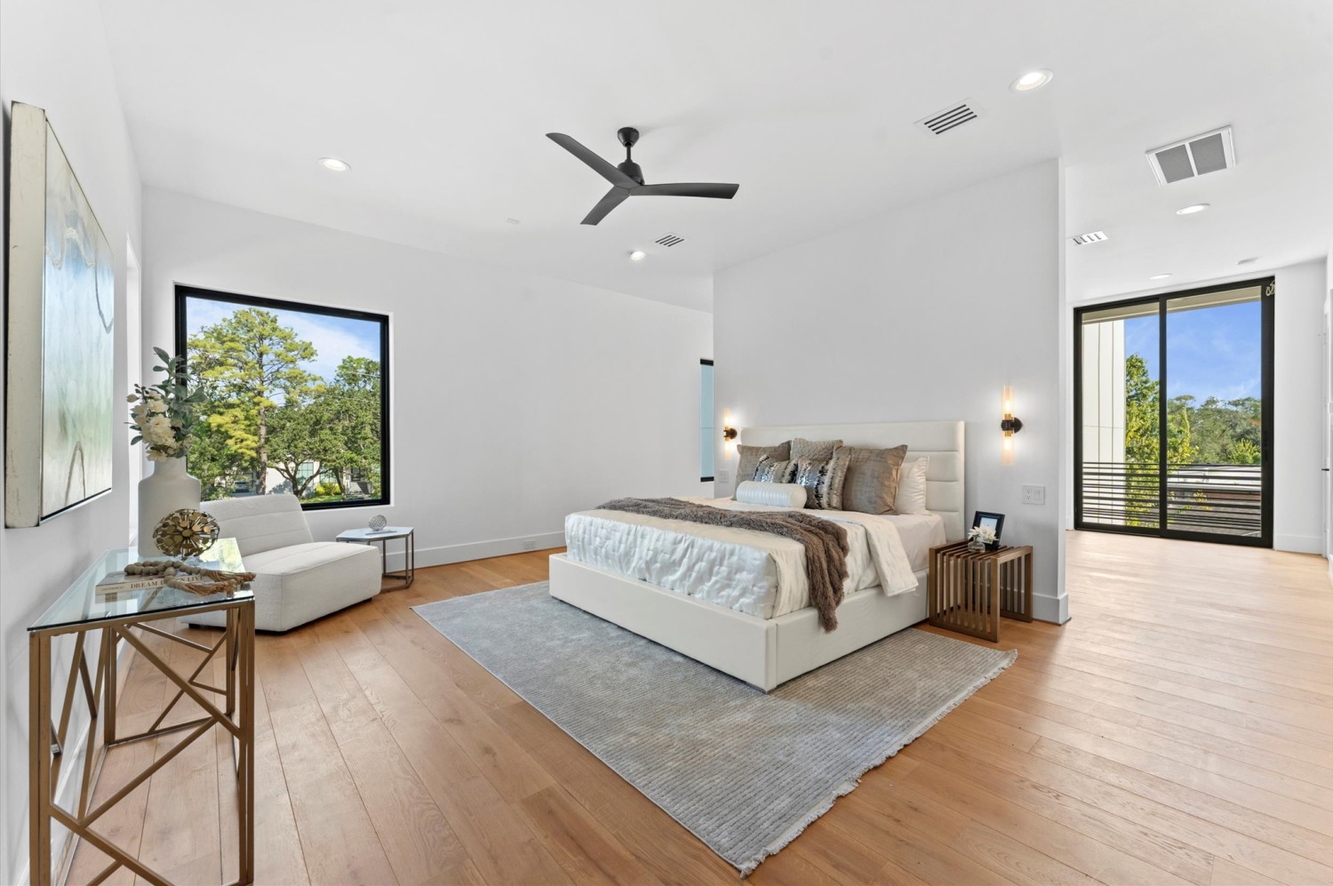Elfyer - Houston, TX House - For Sale