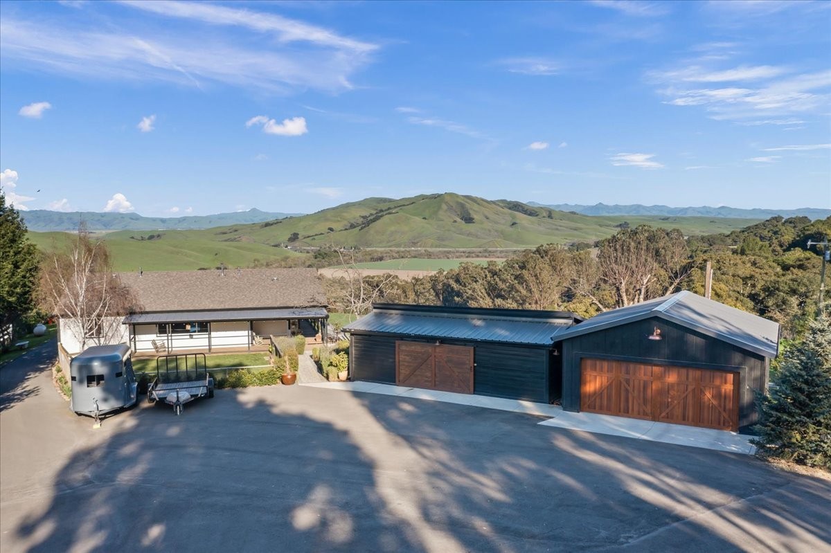 Elfyer - San Juan Batista, CA House - For Sale