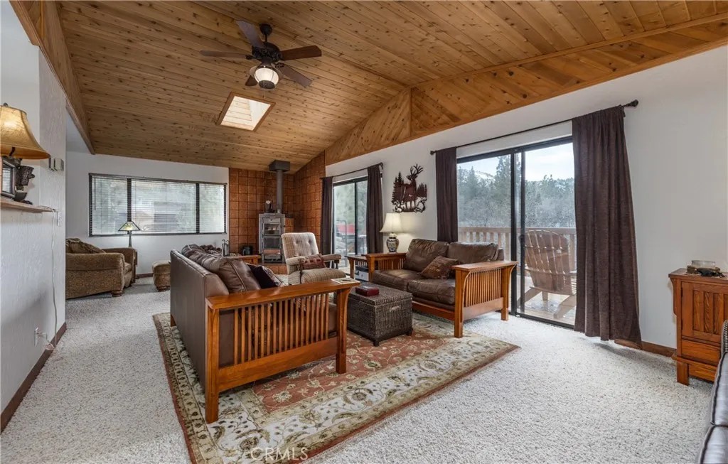 Elfyer - Big Bear City, CA House - For Sale