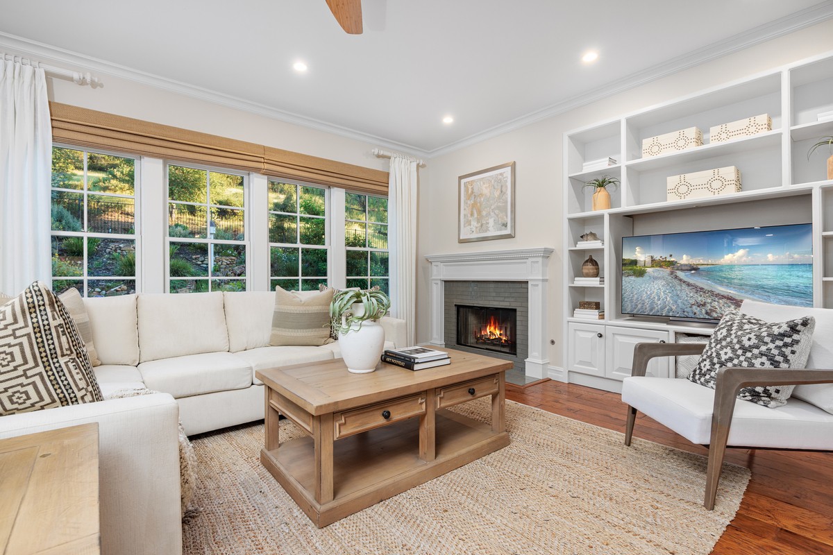 Elfyer - San Diego, CA House - For Sale