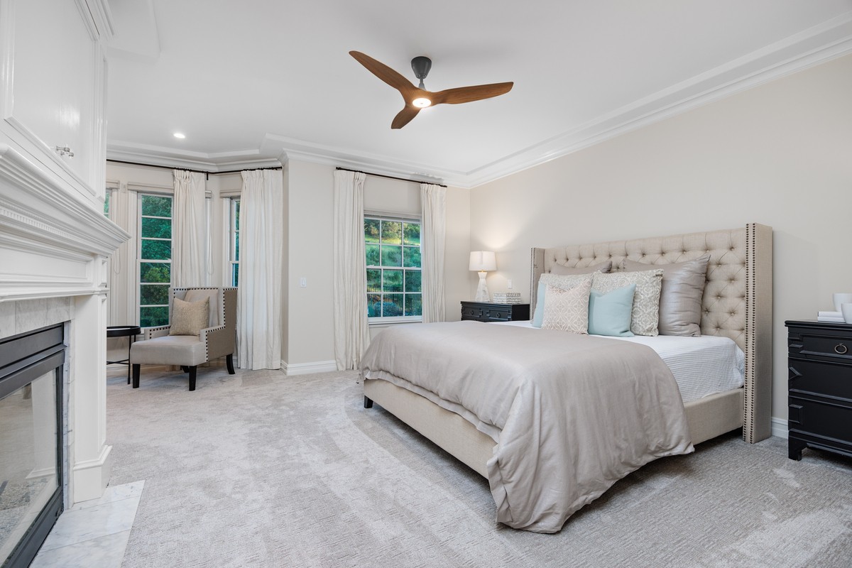 Elfyer - San Diego, CA House - For Sale