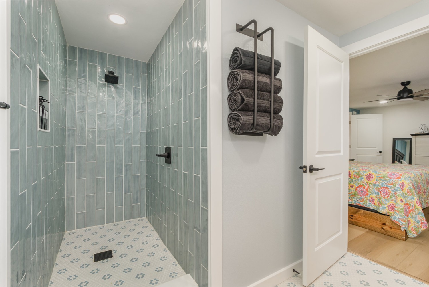 Elfyer - Fort Myers Beach, FL House - For Sale