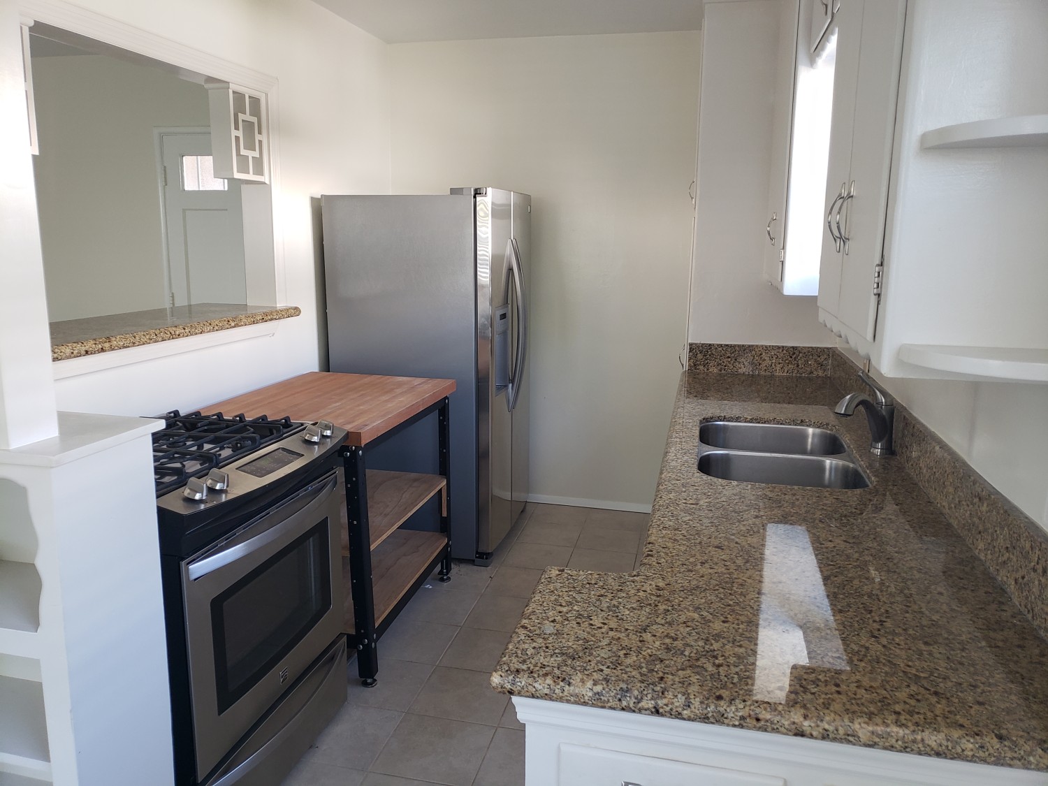 Elfyer - Long Beach, CA House - For Sale