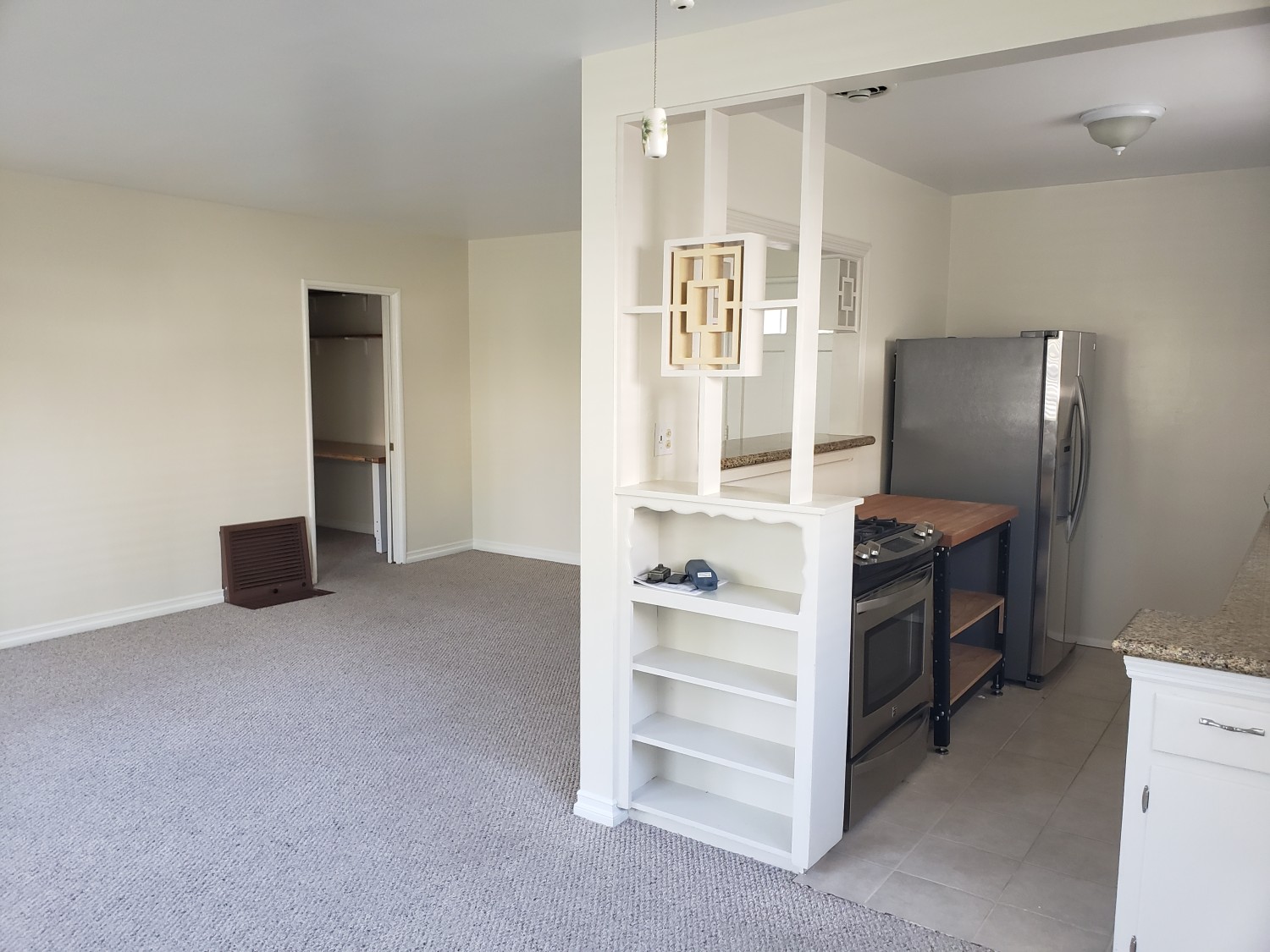 Elfyer - Long Beach, CA House - For Sale