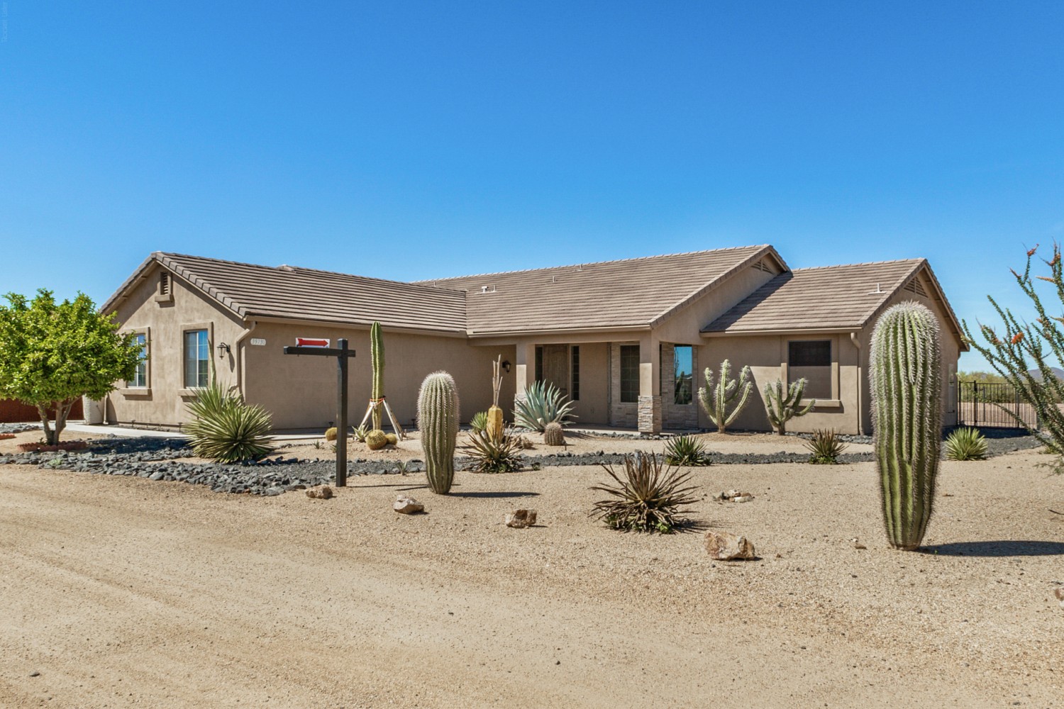 Elfyer - Phoenix, AZ House - For Sale