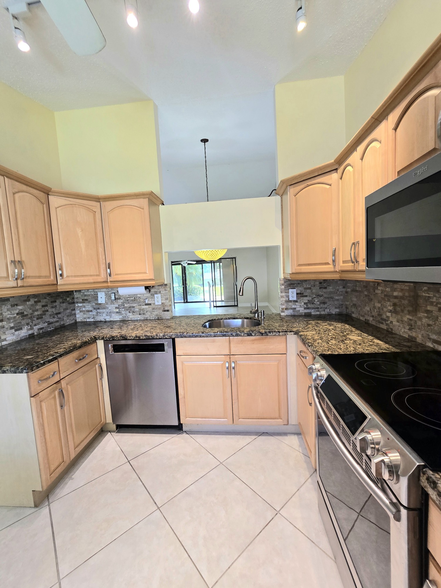 Elfyer - Boca Raton, FL House - For Sale