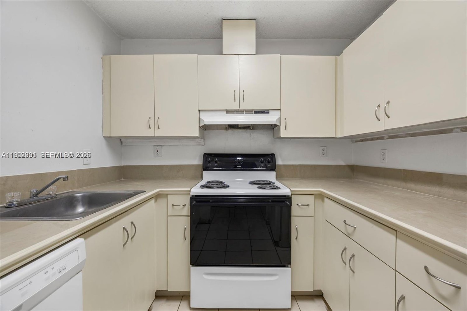 Elfyer - Cutler Bay, FL House - For Sale