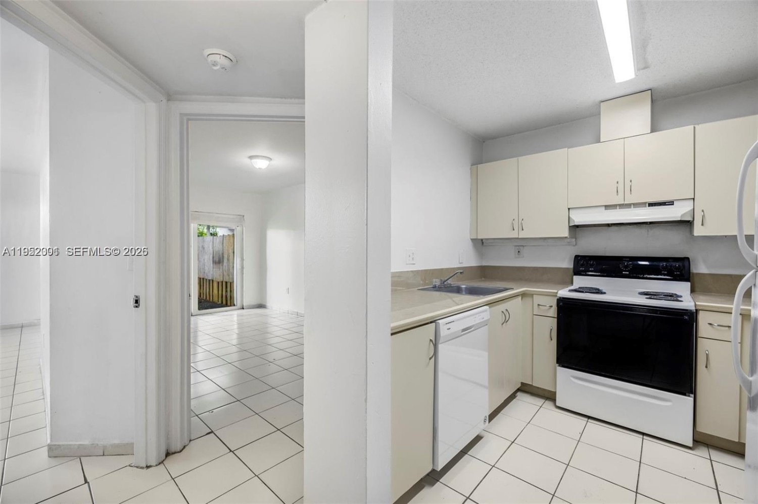 Elfyer - Cutler Bay, FL House - For Sale