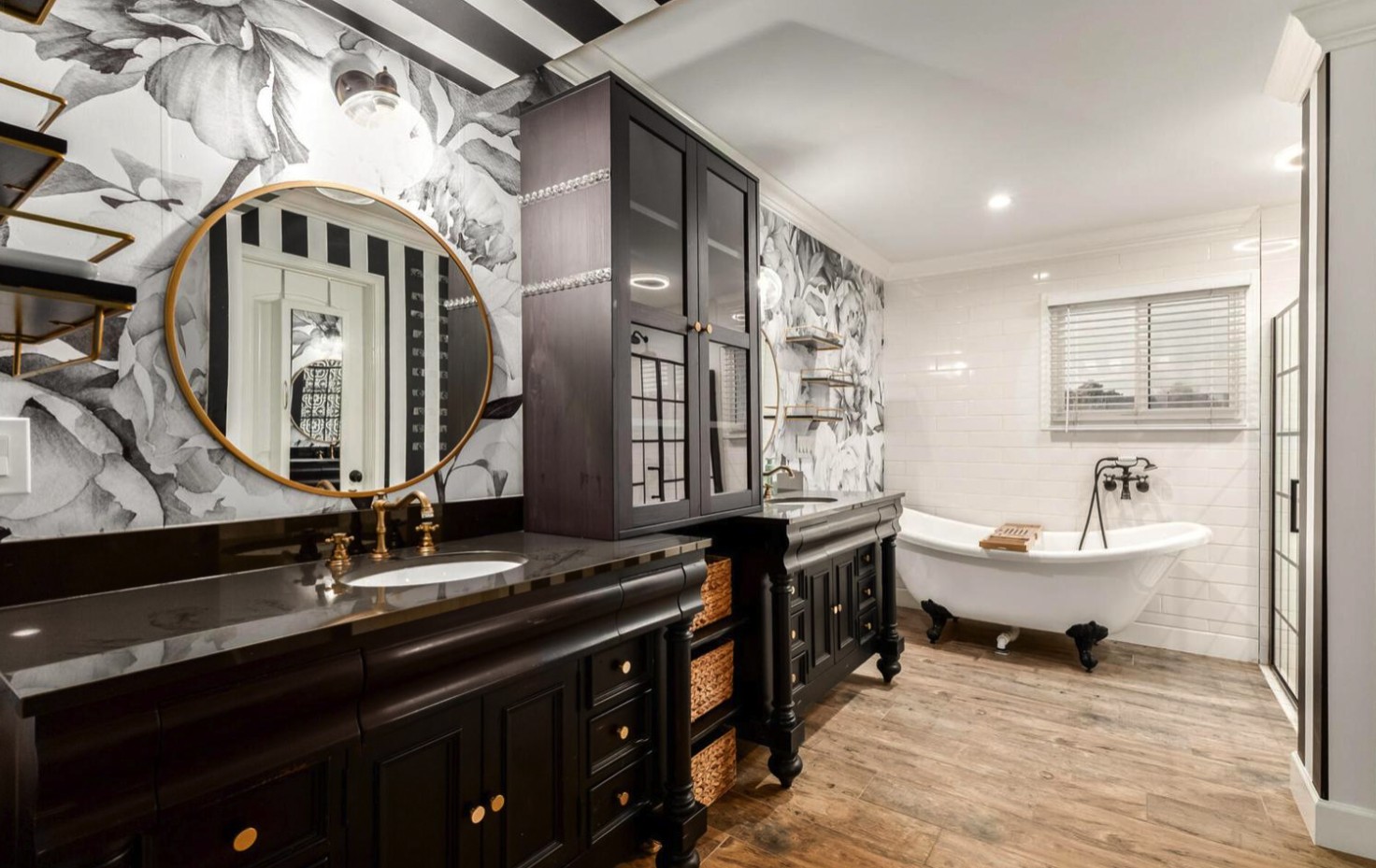 Elfyer - Glendale, AZ House - For Sale