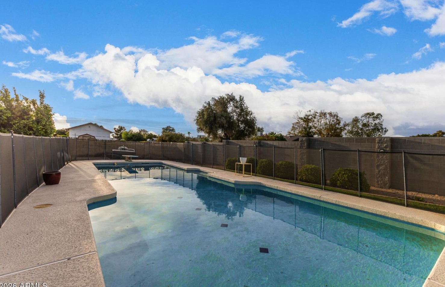 Elfyer - Glendale, AZ House - For Sale