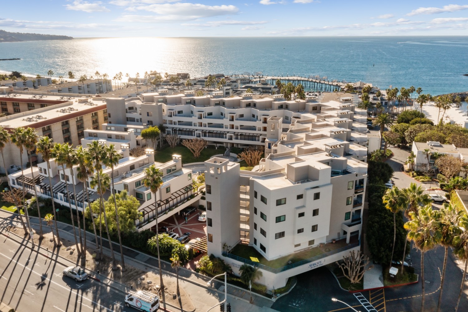 Elfyer - Redondo Beach, CA House - For Sale